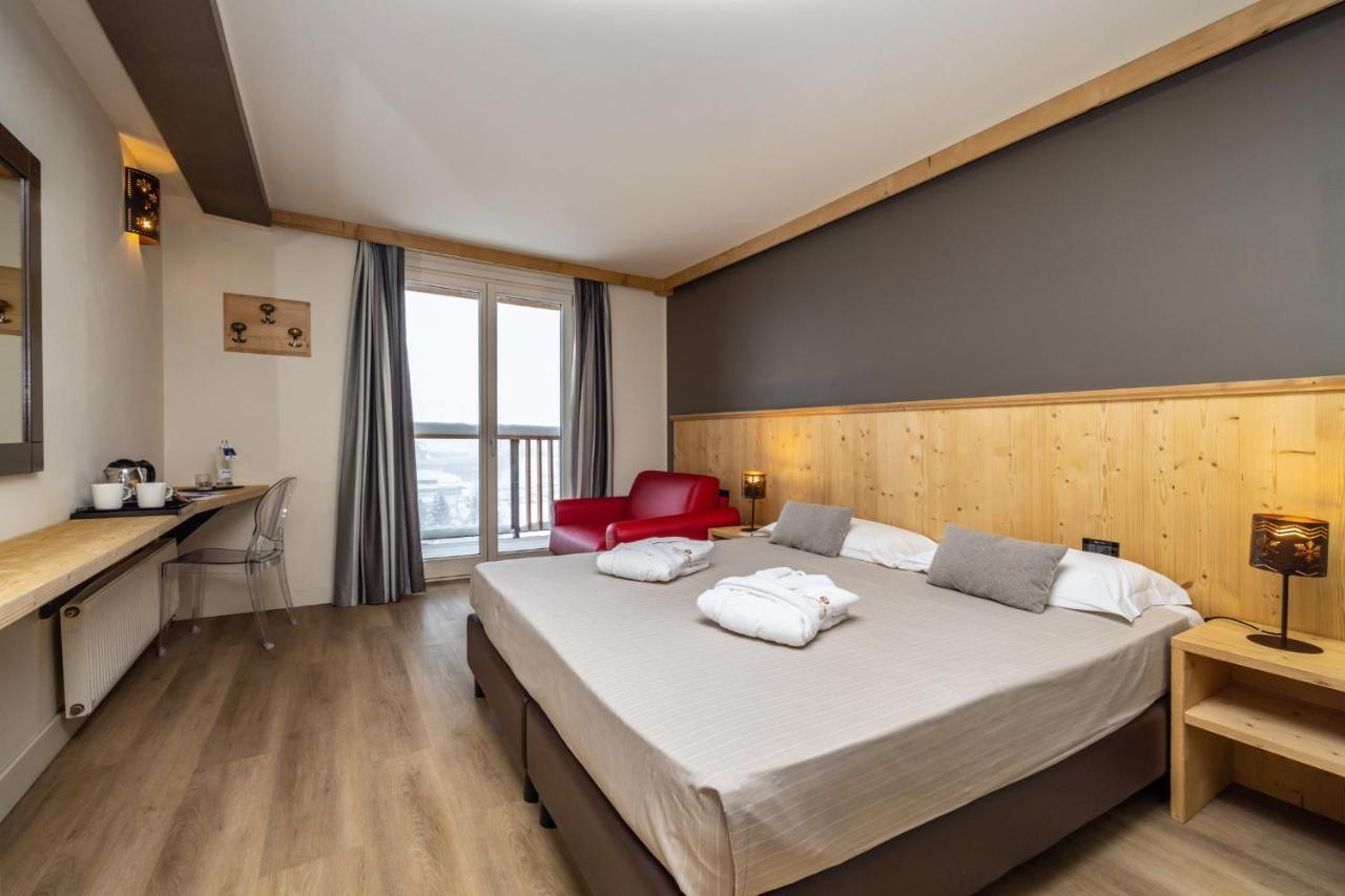 Hotel Piandineve Passo del Tonale Exterior photo